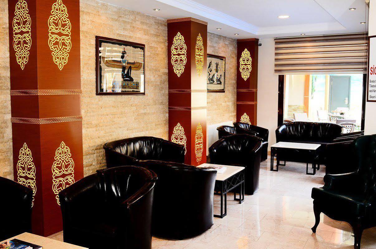 Ozcelik Hotel Кушадасъ Екстериор снимка